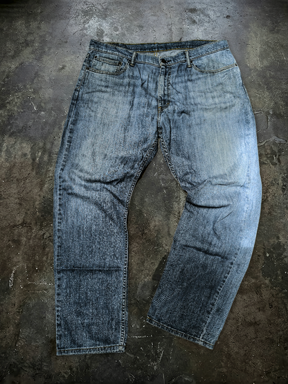 Jean Levi's (Ψ36/32)