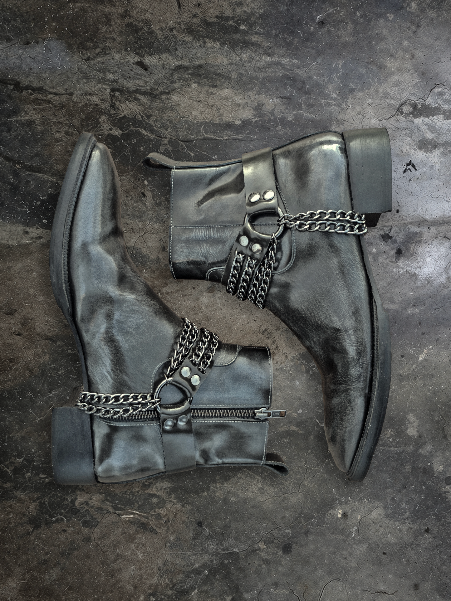 Botas arnés plateadas (42)