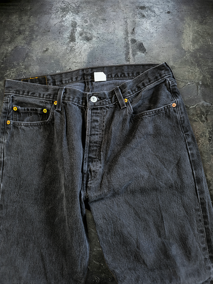 Jean Levi's ( T36/30 )