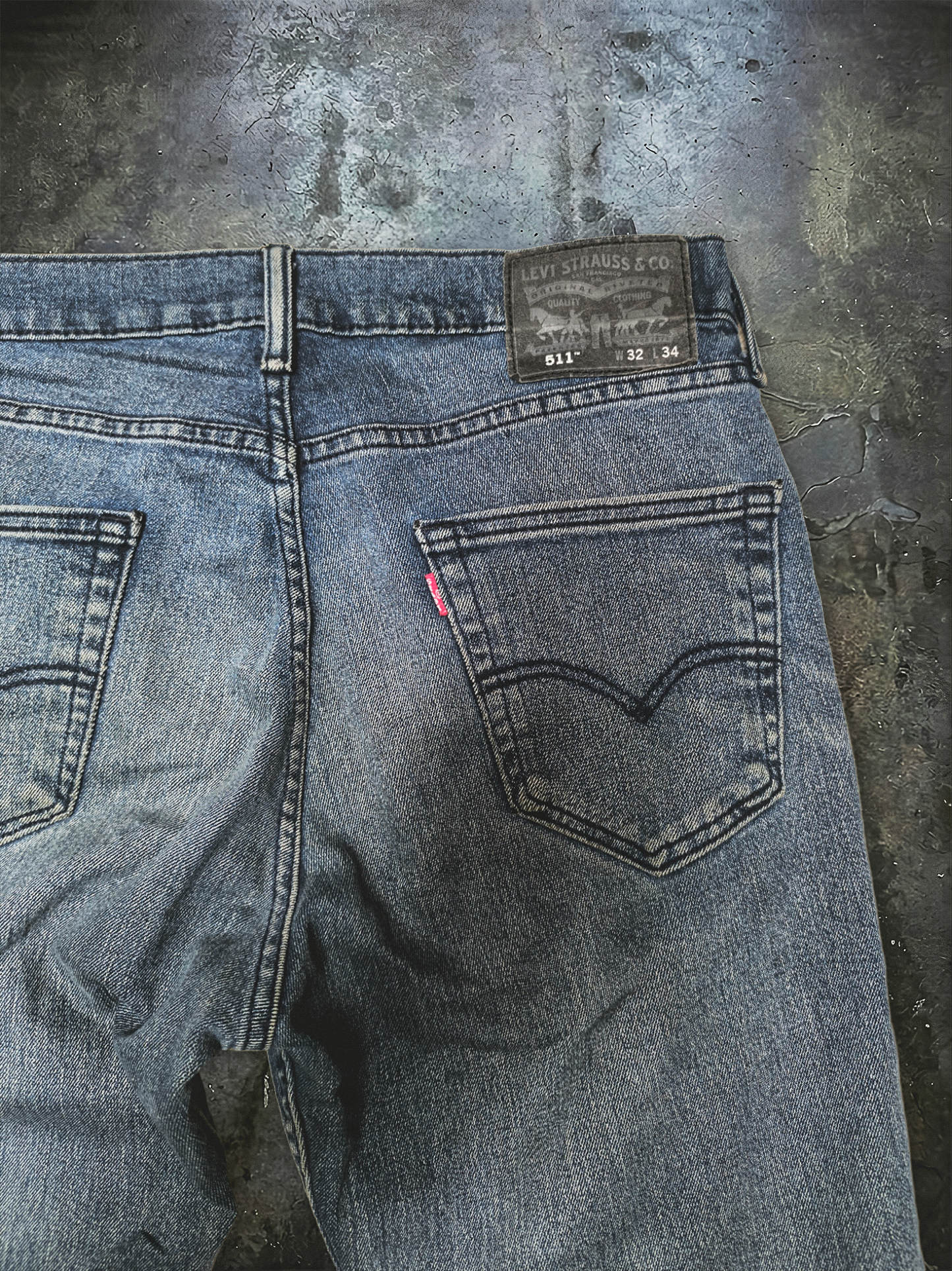 Jean Levi's ( T32/34 )