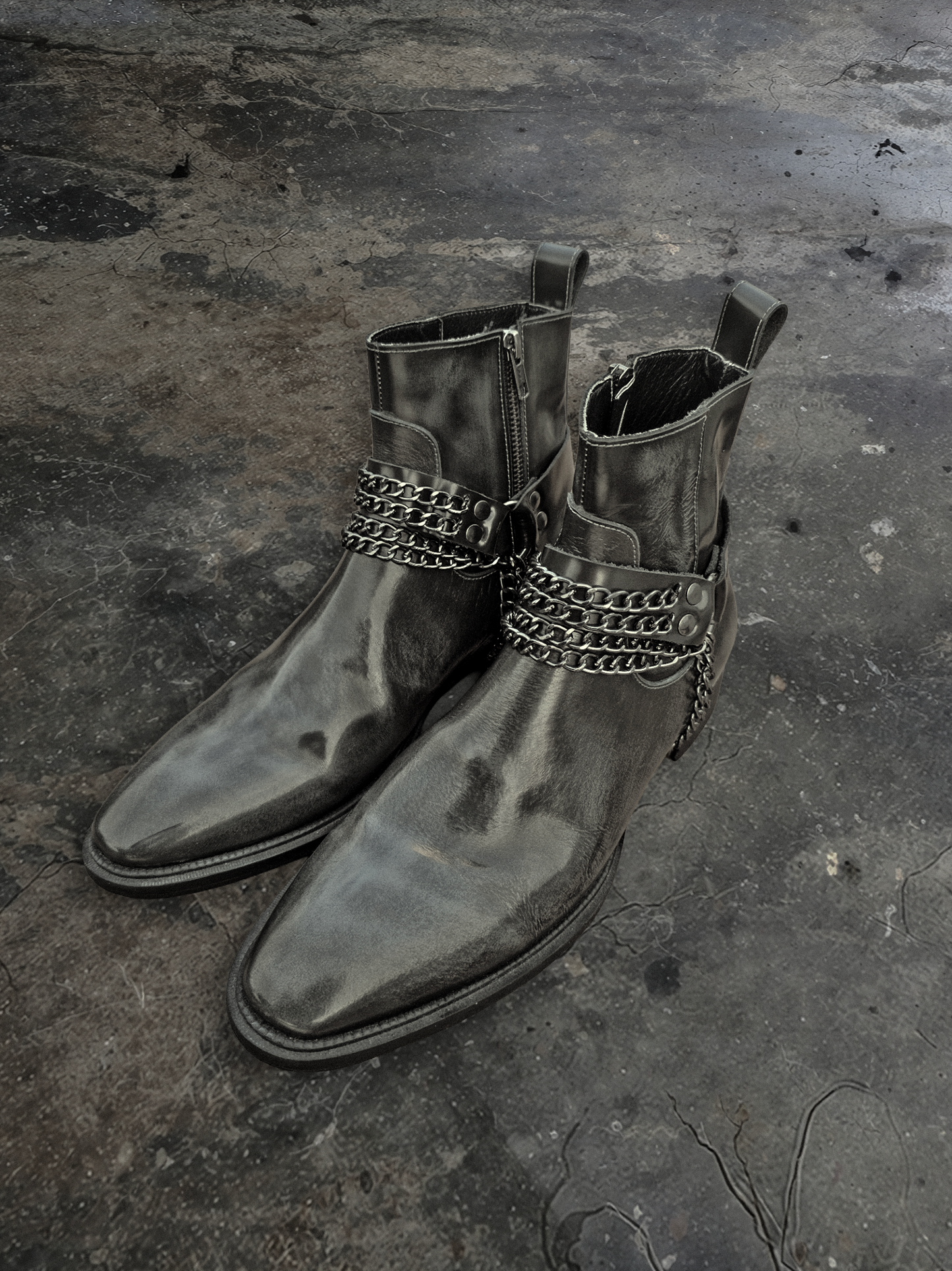 Botas arnés plateadas (42)
