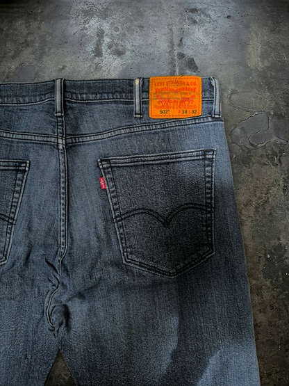Jean Levi's ( T38/32 )