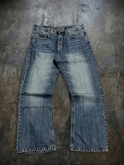 Vaqueros acampanados ( Ψ32/32 )