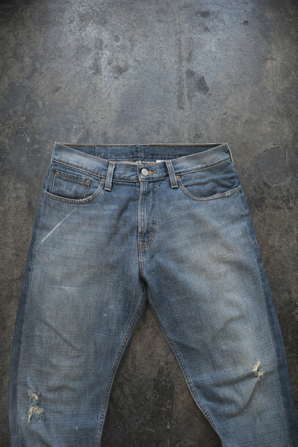 Jean Levi's ( Ψ32/32 )
