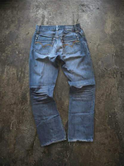 Jean Levi's ( Ψ34/32 )